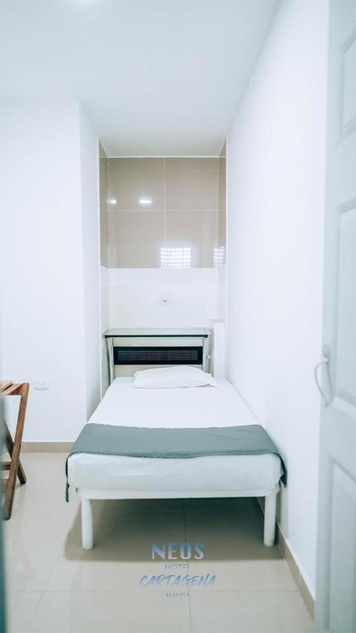 Neos Hotel Cartagena Exteriör bild