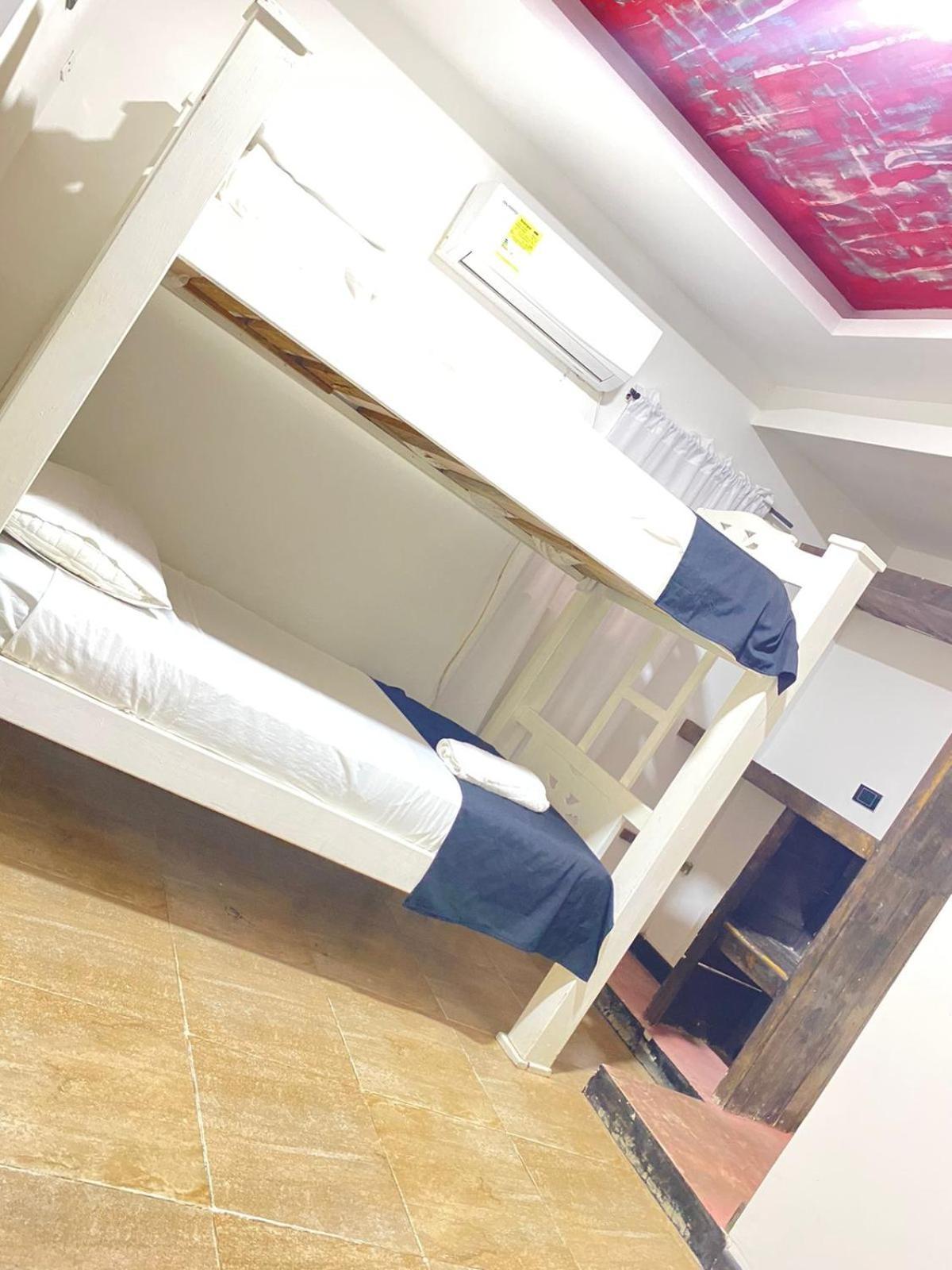Neos Hotel Cartagena Exteriör bild